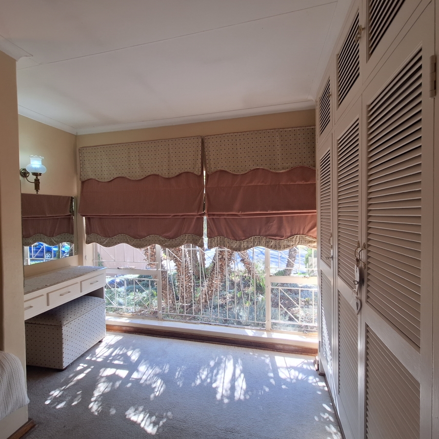 5 Bedroom Property for Sale in Frankfort Free State